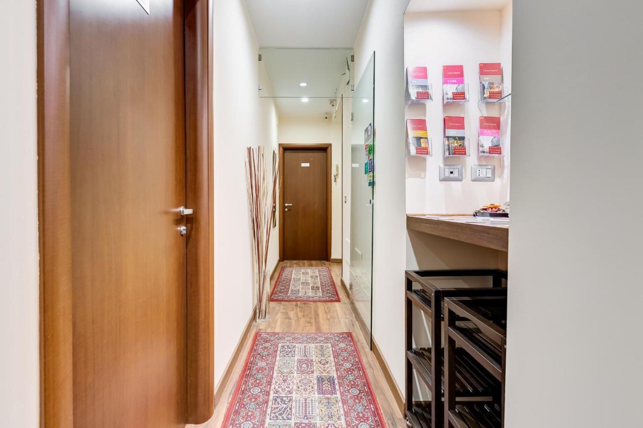 Lhr Coliseum B&B Рим Экстерьер фото
